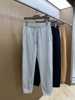 Bbr 独家定制工艺2025最新款 高端品质版型面料五金都是专柜1:1定制，裤子是用的100%纯棉面料，Logo采用品牌经典三角标与字母压花工艺，时髦显瘦于一体