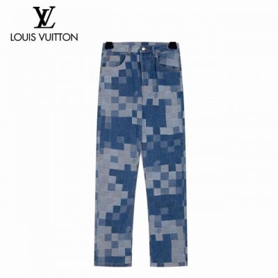 Louis Vuitton 24Ss 棋盘格渐变牛仔裤 V056 秀场同款设计：模糊马赛克棋盘格提花，渐变靛蓝色水洗 暗藏品牌基因：编织 Marque Dépo