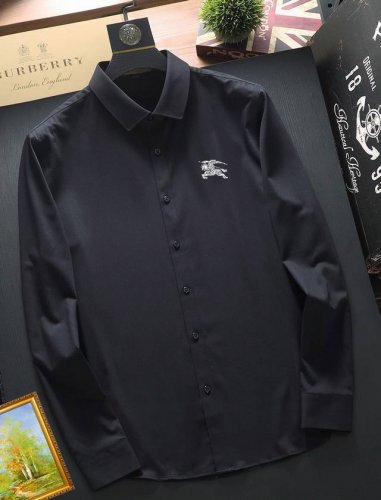 巴宝莉 衬衣 M-3Xl 2025新款 高级定制 奢华极致王者风范 极致细腻3D全景皇室贵族图案 让多少人为之痴迷~ 秋冬穿着尤其显得好看 20欧洲米兰专柜 同