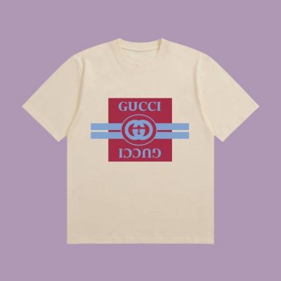 高端品质 Gucci 2025Fall 春夏系列 Logo短袖T恤 区别普通印花 定织270G32支双纱纯棉面料 宽松版型 男女同款 颜色：白 黑 杏 粉 Si