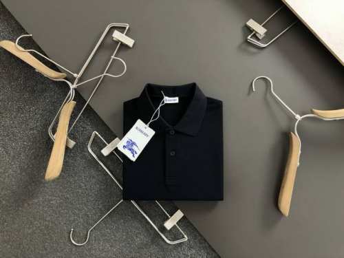 Bbr*合身版型M-Xxxl 2025春夏条下摆格纹骑士贴布绣Polo*精致工艺专柜面料，顶级元素融合打造，经典短袖3标齐全，潮男时尚，无论是上身舒适度还是都是