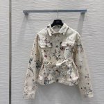 Christian Dio*2025Ss新款 系列出品 经典时尚 一如既往的高级有气质 都是不挑人的款 口袋设计轻松彰显出迪家的高级感 看着就是上档次 Sml