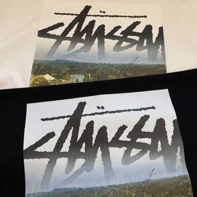 Stussy 斯图西日本代购创意印花男女宽松纯棉圆领短袖 原版260G纯棉精梳面料 亲肤舒适 采用进口数码机器立体胶印 不开裂不脱胶 穿上就是舒适自在 减龄又显