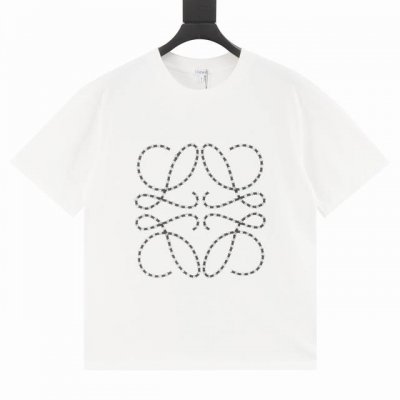 loewe 罗意威 25Ss 刺绣徽标Logo短袖 面料采用32支双纱260克高克重纯棉面料 厚织感加上紧密纺纱工艺 不会影响Tee的透气性 成色的饱和度很高