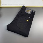 Fendi芬迪 2025Ss新款原单爆款牛仔裤 超级定制款 原版五金 超级重工工艺 版型超赞，细节做工无可挑剔！款式不挑人，做工高档，超强好货不等人，看中赶紧下