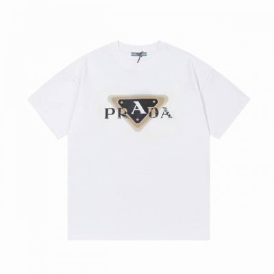 prada 普拉达 2025早春新款 定制310G双纱纯棉面料 数码喷印破坏字母Logo 男女同款 短袖T恤 颜色：白色 尺码：S-Xl