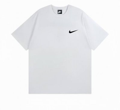 顶端刺绣品质耐克Nike 基础款短袖宽松男女同款情侣款 采用抗菌260克新疆长绒棉重磅面料 透气舒适 怎么洗都不起球透气轻柔的短袖，让您穿着舒适一整天！ 品质在