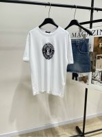 Lv黑色印章大版短袖T ，面料：棉+氨纶 颜色：白色 Louis25春夏新款 重工字母工艺圆领中长款短袖T恤出货 定制印花图案字母工艺呼应 时髦且洋气 最新25