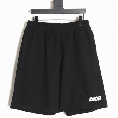 Dior 迪奥 24Ss 字母印花短裤 比较基础百搭的一个款式 采用380G的纯棉面料制作 带有标识性的印花工艺 整体版型偏大上身舒适 现货秒发中 尺码：S-X