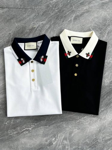 新品 香港洋行渠道货，经典明星级单品，2025春夏新品，明星级的一款单品！Gu*Ci 男士时装款商务休闲珠地棉短袖Polo衫！极具奢华设计的一枚白金级单品，符合