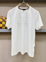 Ermenegildo Zeg*A杰*亚 顶级品质 2025款新品短袖！精选顶级丝光棉面料，手感柔软。顶级进口私货，时尚设计潮流短袖，不失奢华 品质毋庸置疑 上