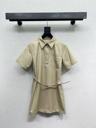 fd家短袖连衣裙 低调又时髦 版型百搭不挑人 都可驾驭 百搭又帅气 高品质 尺码Sml