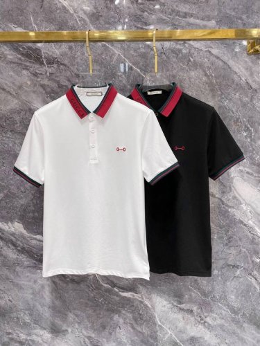 古驰25Ss新款春夏短袖翻领T恤polo，最高版本客供定制高端朱地面料简单时尚款，螺纹拼色螺纹配色超级好看！胸前Gg刺绣经典Logo简单大方的款式！满满的高级感