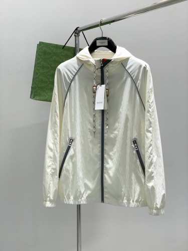 Gucci 古驰，2025春季最新款，专柜同步有售，原单狠货，时尚休闲连帽外套，上身很有特点！吸睛而有亮点，进口原版面料，顶级印花工艺字母图案装饰Logo，原版