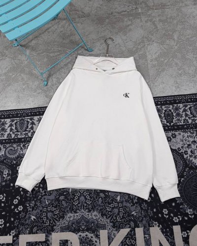 款M Ck140 Calvin Klein Jeans Ck连帽卫衣 跟着爆款学穿搭 上身效果太炸裂 版型设计不用担心 随意穿搭都好看 不要一味选择大牌卫衣 小