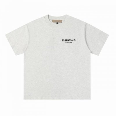 【浅燕麦】 P80 fear Of God Fog复线Essentials胸前小字母后背字母黑色植绒短袖T恤 原厂面料 克重240G，细节上的设计处理都是精心制