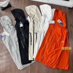 Kailas 凯乐石经典压胶款皮肤衣防晒外套 卡其 浅灰 纯白 橙色 黑色 5色 尺码S到5Xl 新款防晒衣 经典版型 压胶款 ，超好透气性 舒适细腻 柔软亲肤
