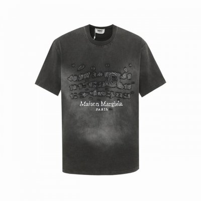 p120 mm6 Maison Margiela 马丁·马吉拉，重工绣花贴布绣手工剪，重工洗水，喷马骝十炒盐 独家定织定染高克重紧密精梳棉面料 春夏最新砖柜同步