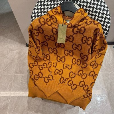 Guccl古驰 24早秋Gu*Ci Gg互扣提花卫衣针织衫 略微宽松裁剪设计异常散发闪亮耀眼的气息 低调奢华的高贵气质 营造时尚美感 客供棉质纱线材质数控分层