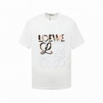 2449款新款 高品质 Loe 罗意威 24Ss 涂鸦刺绣短袖 高密度Logo立体刺绣工艺 纯棉双纱面料 对色定染面料 超精细平网印花工艺 潮流感十足 采用细致