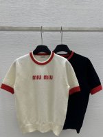 P270 M家 早春新款 圆领字母撞色针织短袖 颜色：杏色 黑色 尺码：36.38.40