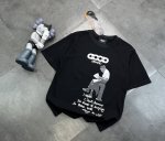 潮牌 Goodbrand老人阅读直喷印花情侣款短袖T恤！ 240G双纱潮牌专用棉，纹理清晰，质感满满，同缸定染1×1无色差精密纯棉螺纹，层搭叠穿，自留好货，强