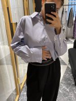 acne Studios 徽标休闲长裤 定制Pet超感丝斜绸。垂感爽滑 细腻透气。标志性醒目的Acne Studios徽标带环绕腰间，低调中彰显品牌格调。 模版