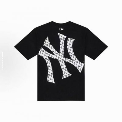 款号619 #爆单预警！Mlb经典款T恤来啦～ 黑白两色永不出错，胸前小标+后背大Logo设计，Ny字母刺绣超精致，密密麻麻的字母细节拉满，高级感直接拿捏！ 纯