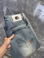 gucci古奇 2025Ss新款原单爆款牛仔裤 直筒宽松版 超级定制款 原版五金 超级重工工艺 版型超赞，细节做工无可挑剔！款式不挑人，做工高档，超强好货不等人