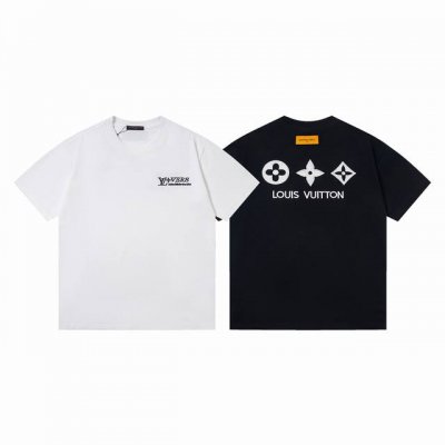 款号 Y166 louis Vuitton 路易威登刺绣字母新款短袖 270克纯棉双砂面料 所有面料均已提前做过缩水 品质第一 所见即所得 不会洗一次版型就有所