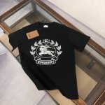 p120 Bur*Berry 巴宝莉 2025最新款短袖T恤，绝对的顶级爆款，胸前字母Logo更显得不凡跟高档，大气，简约，基础，耐看，但又独具风格，结合了一款
