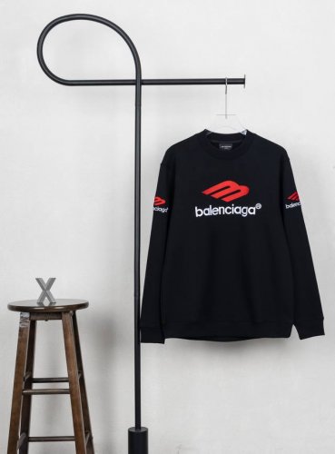 款号Xb41 balenciaga 巴黎世家3M字母刺绣圆领卫衣 黑白双色 面料采用400克毛圈高克重95棉5氢纶1 1双纱洗一辈子都不会变形的 男女同款 官网
