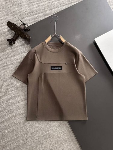 隔天出货 高品质 Balenciaga 巴黎世家 25Ss春夏新款高定T恤 意大利进口机器制造 真正做到顶奢高品质 闭眼入的款 精梳重磅的面料 高强度高克重面料