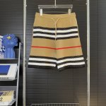 386 当天到货 现货现配 Burberry巴宝莉25Ss经典款条纹镂空格纹短裤 原生纱面料 非再生纱 高版本 独立定织面料 经历柔软定型 洗水不变形 面料无渐