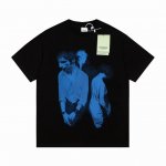 款号：E01 批90 高品质 黑 白 两色 bur 巴宝莉 23Ss新款人像模特压花短袖，面料为双股双纱100%全棉面料 成衣耐水洗不脱浆，三标齐全，还原品质