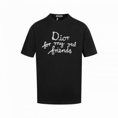 款号C19 对版刺绣 Dior迪奥 刺绣字母短袖T恤 官网一致 *定制280克全棉面料，面料柔软，亲肤舒适 *前幅刺绣Cd字母标识 *非常简约大气的一款 无论是
