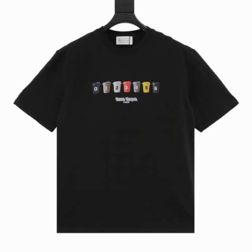 120 maisonmargiela/马吉拉 数字咖啡杯印花圆领短袖T恤 重磅精梳260G纯棉双纱面料 3D数码直喷工艺 图案立体清晰 时尚耐看 螺纹定织定染通