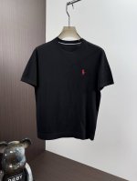 P300Polo 2025年春夏新款打底男士针织圆领短袖T恤。香港洋行货，重磅高品质成衣水准。精选品牌定制面料，内含桑蚕丝，经丝光工艺处理，手感细腻，软糯入骨。
