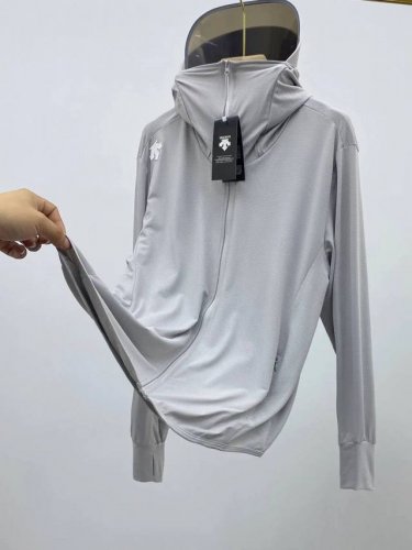 分男女款 迪桑特夏季防晒镜全方位防晒 超轻 超薄 一衣三用 多用途迪家夏季冰感Upf80+防紫外线冰丝防晒衣防晒服轻薄外套可拆卸帽檐防晒镜片 透气薄款冰丝外套！