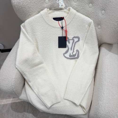 Louis Vuitton路易威登 1V 24Fw 镜像Logo嵌花毛衣 原10,900购入 定织定染绵羊毛55% 牦牛毛21% 锦纶20% 氨纶4%羊毛圈圈纱