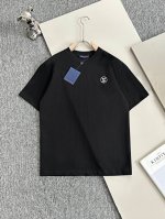 p110 Louis Vuitton* 2025春夏款上新 原高版本 驴家Lv 面料采用270克高密度纯棉 不变形 不缩水 工艺介绍：双线走位 领口＋胸前进口万