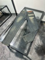 100款号K140 巴宝莉 24早秋款 男士牛仔裤原厂原布原洗水！进口原版水洗弹力面料，复杂的手工艺叠加，任何一个洗水环节多停留几秒都会变成完全不一样的颜色效果