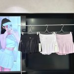 顶级品质 alo Yoga 松紧高腰显瘦瑜伽短裙内衬防走光带口袋网球裙休闲百褶裙 运动穿搭超适合爱运动又追求时尚的姐妹 alo三色网球百褶裙质感超绝 优质面料轻