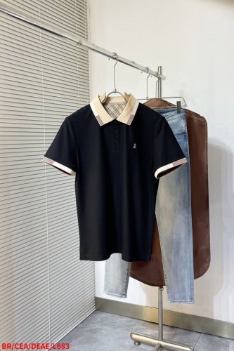 l683 Br巴宝莉 2025春夏新款Polo领短袖系列。精选顶级珠地棉面料，三标齐全 尺码：M-3Xl