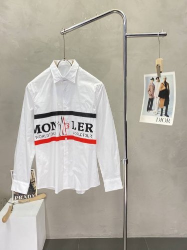 Moncler蒙口独家专供新款原单男士休闲春夏衬衫 高端定制 高端版本 时尚百搭爆款进口面料 手感超柔软细腻 穿着亲肤舒适 高端精品 代工厂p精细做工 上身非常
