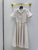 Gucc* 2025Ss新款 系列出品 高级感满满 定制面料 原版定染渗透印花面料 剪裁上身版型贴合度极佳 不旦颜色美，质感也敲好！复古又时尚 经典大气 各种身