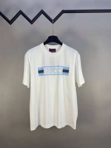 P140 Gucci 古家 2025Ss 新款旗帜印花 T 官售新款 新季针织单品，持续匠心演绎品牌元素， 这款常规版型 T 恤，采用针织棉匠心制成， 精心点缀