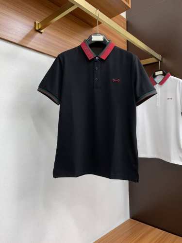 古奇 Ss新款春夏短袖翻领T恤Polo，最高版本客供定制高端朱地面料简单时尚款，拼色螺纹超级好看！胸前蒙口标志刺绣经典Logo简单大方的款式！满满的高级感，四季