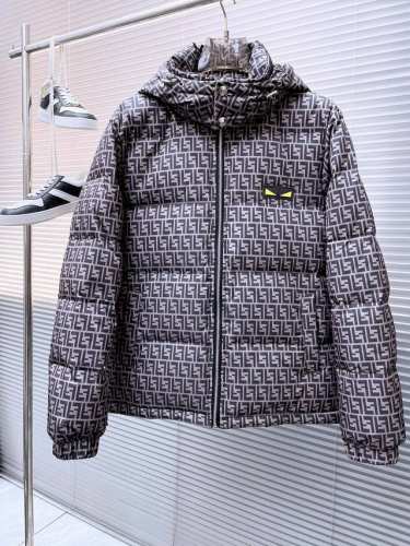 FEND1 顶级版本秋冬新款羽绒服 原版1:1订制五金配件全进口原版定制 欢迎专柜对比 绝对的高品质 采用顶级90白鸭绒 超柔软 充羽量蓬松饱满 超级重工 面料