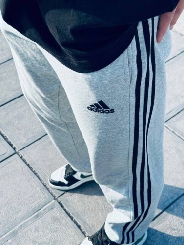 超火经典灰色黑条纹！纯原版本！宽松版型！全新版本！正宗申洲空气层棉！ Fk6884！阿迪达斯Adidas M Mh 3S 三条杠空气层棉宽松直筒裤 原版！宽松版